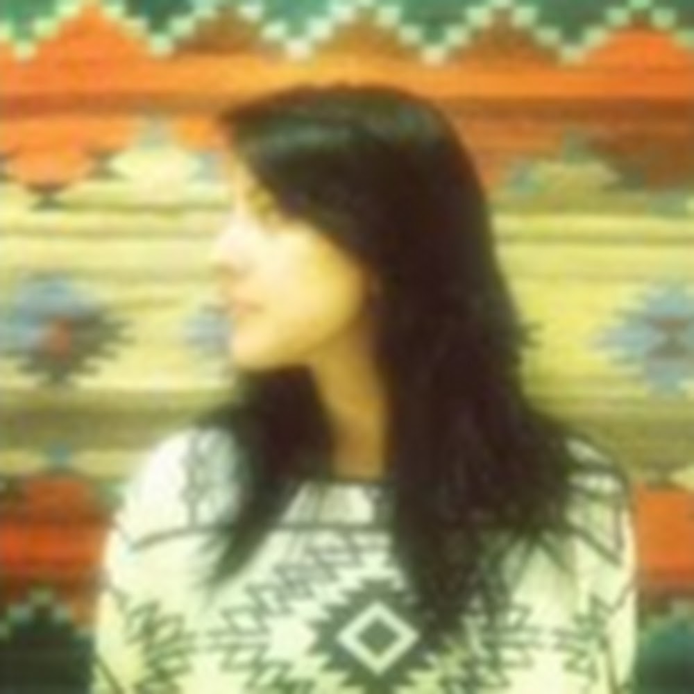 Meet your Posher, Carrie